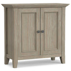 Armoire basse de rangement transitoire avec 2 portes – Brun foncé / Gris vieilli / Brun hickory