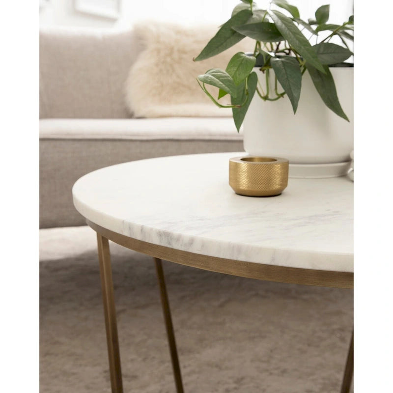 Table basse ronde, noyer marron et or, plateau en bois et piètement en métal