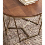 Table basse ronde, noyer marron et or, plateau en bois et piètement en métal